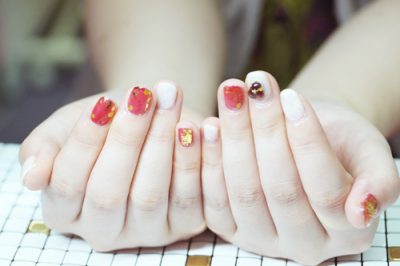 両思いになれるオリジナル開運ネイルで恋をつかもう！