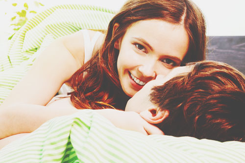 12星座【エッチで演技】ランキング　獅子座はセクシー女優なみの名演！