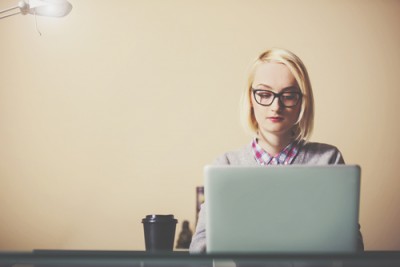 12星座【カタブツ】ランキング　山羊座は常に「ですます調」