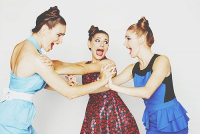 【O型のグループ傾向】合コンでは恋のバトル勃発！