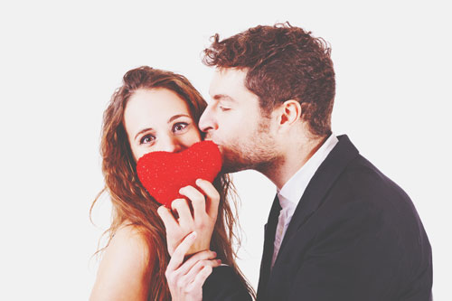 2人の誕生日でわかる【2017年バレンタインの恋愛相性占い】彼と結ばれる可能性は？