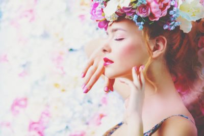 春の恋に効く【魔法のコスメ占い】この春の恋模様と恋愛運アップのコスメアイテムは何？