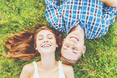 12星座【運命を信じる】ランキング　魚座は初対面でも運命かも!?