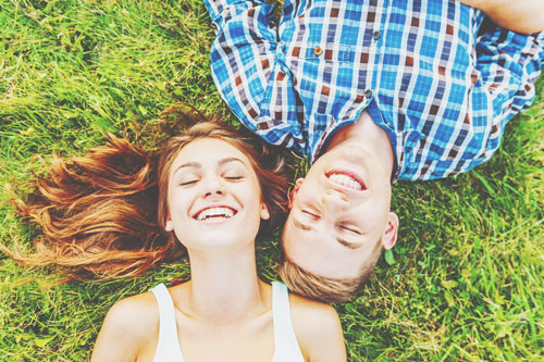 12星座【運命を信じる】ランキング　魚座は初対面の人にも「運命」を感じる！