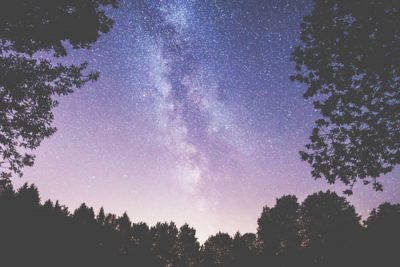 5月26日は双子座の新月　軽やかなフットワークと知的好奇心が手に入る日！