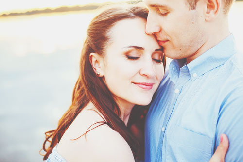 12星座【永遠の愛を信じる】ランキング　蟹座は尽くせば相手も応えてくれると疑わない