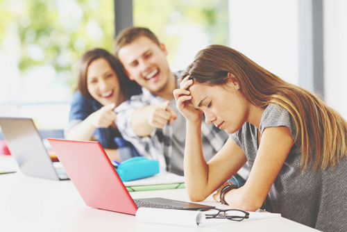 12星座【何かと振り回される】ランキング 　魚座は受け身、嫌なことでも受け入れて疲弊する