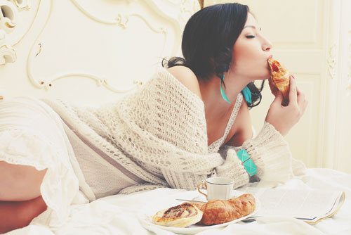 12星座【本能で生きる】ランキング　牡牛座は快楽主義者、欲望を我慢するなんて嫌！