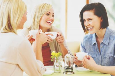 【心理テスト】友達との会話でわかる、結婚後のライフスタイル