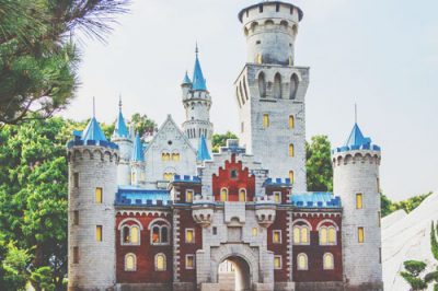 血液型別【テーマパークで重視すること】AB型は隠れキャラ探し！