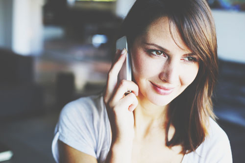 【夢占い】携帯電話・スマホの夢が暗示すること　着信音が鳴る夢は多忙な日々が続く予感