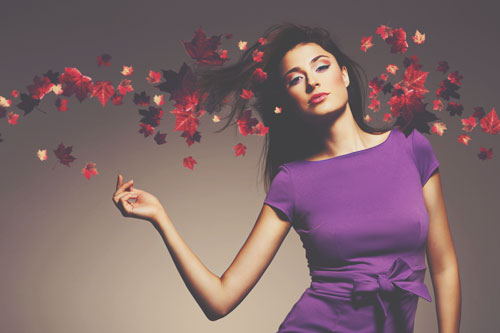 【10月のカラータロット占い】ラッキーカラーは「紫」、恋愛運アップはワンピース!