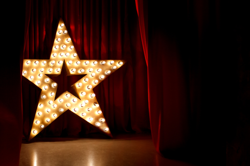 お笑い界の新星「にゃんこスター」は、スーパー3助リードが吉!?