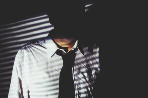 成宮寛貴の復活を願う芸能界の『相棒』