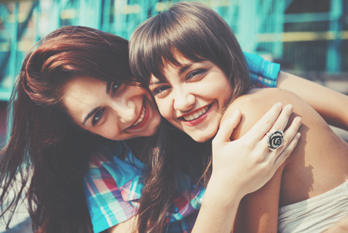 「姉妹」になった『マトリックス』監督のウォシャウスキー兄弟の今後