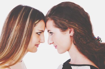 血液型【ライバル視する人】あるある　O型は幸せな新婚さん！