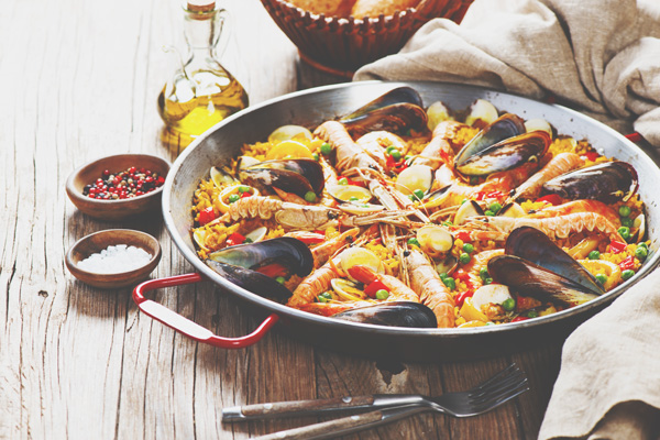 【開運！オトコ飯】レンジで8分　「五行カラー パエリア」で人脈アップ！