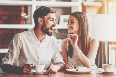 彼の血液型別【好きな女性のタイプ】O型男性は、自分を甘やかしてくれるママ系女子！