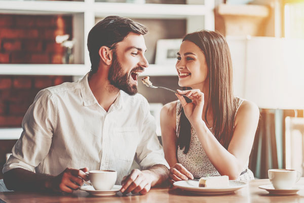 彼の血液型別【好きな女性のタイプ】O型男性は、自分を甘やかしてくれるママ系女子！