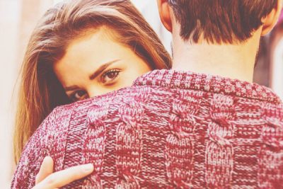 「自分が好きになった人」と「自分を好きと言ってくれる人」　幸せになれる恋愛はどっち？