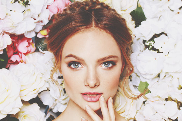 12星座【恋をしたらキレイになる】ランキング　蠍座は輝くオーラがあふれ出る！