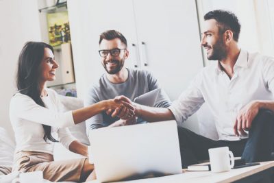 12星座【クライアントのウケ抜群】ランキング　乙女座は客にモテモテ！