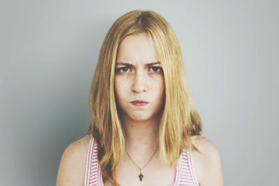 【夢占い】怒る夢は運気が好転する暗示！　夢の中の「感情」が意味すること