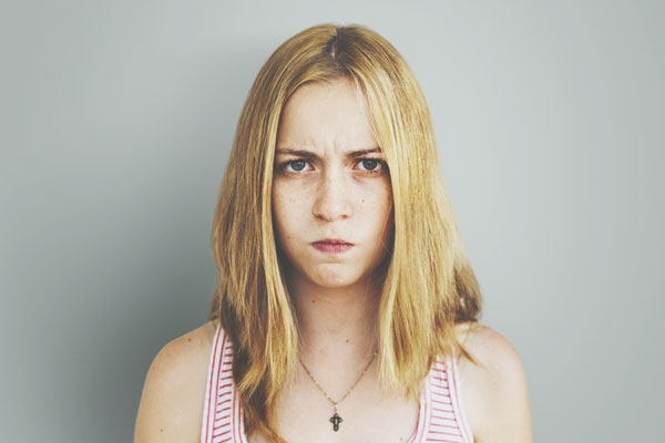 【夢占い】怒る夢は運気が好転する暗示！　夢の中の「感情」が意味すること