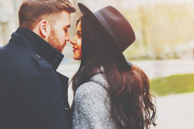 12星座【2018年の恋スポット】牡羊座は寺社仏閣、射手座は水辺に恋の出会いが！