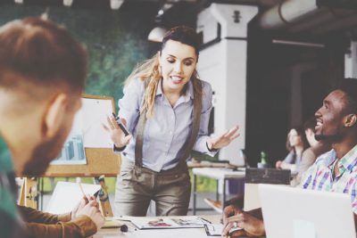 12星座【仕切りたがり】ランキング　乙女座は自ら幹事に立候補！