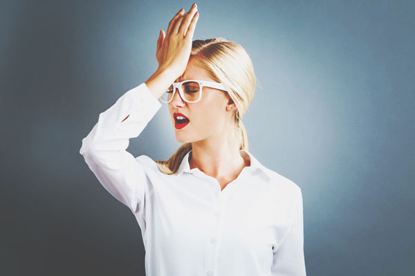 12星座【勝手に自滅】ランキング　蟹座は「いいよいいよ」の安請け合い連発で自滅！