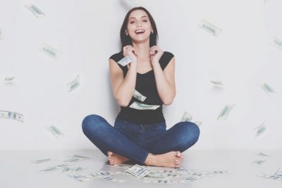 射手座の金銭感覚はザル！　何に使ったかわからないままお金がなくなっていく!?