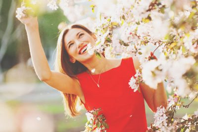 【3月の開運方位】ラッキー方位は「東」、春を感じる場所に出かけよう！