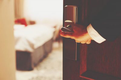 恋多き男・西川貴教　お泊り愛スクープの結末は？