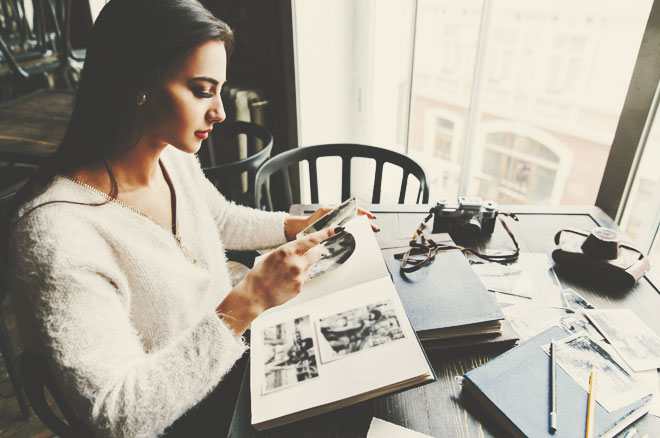 別れた恋人との写真が、新たな出会いを妨げる!?　風水師が教える写真の処分法