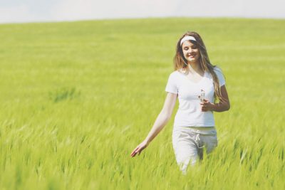【4月の開運方位】ラッキー方位は「南西」、大地の力を感じる場所に出かけよう！