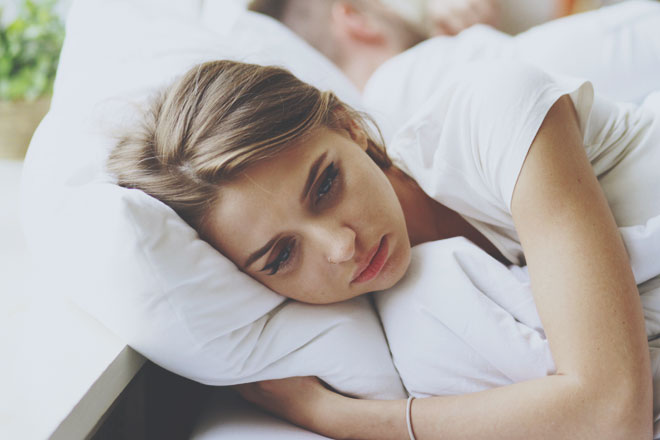 「入籍したばかりだけど、結婚生活が不安」占い師がタロットでスッキリ解決