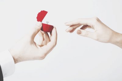 過去のトラウマで結婚に踏み切れない。どうしたら次に進める？