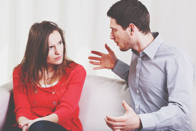 とにかく謝る？　シラを切る？　浮気がバレたときに取る行動がわかる【心理テスト】