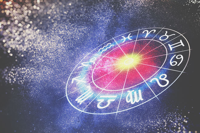 【占いトリビア】星占いの星座と夜空の星座は、2000年かけてずれてしまった!?