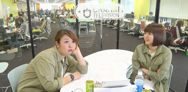 「コントは何も考えずに楽しむ」と藤本（左）