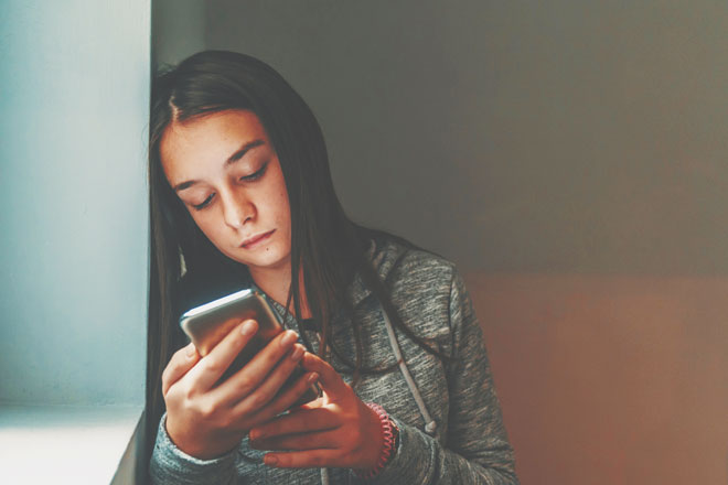 血液型【SNS疲れ】あるある　B型は返信が面倒に、O型は「いいね！」に翻弄される！