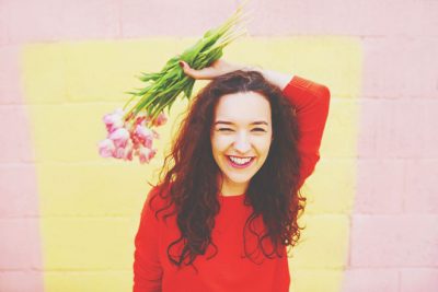 【夢占い】花の夢が暗示することとは？