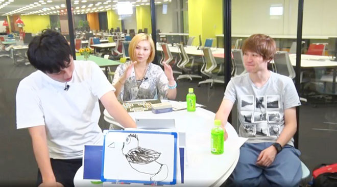 2人の今後を真剣にアドバイスする青沼（中央）