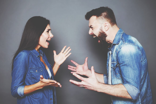 星座グループ別【恋人とケンカになるとき】蟹座・蠍座・魚座は嫉妬心からスネちゃう！