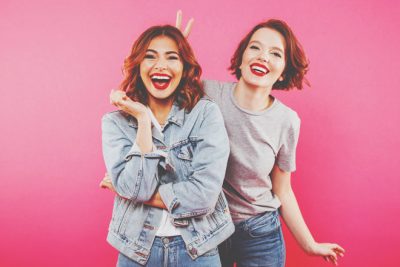 12星座【彼氏にしたい女友達】ランキング　獅子座女性は男らしくて惚れる！