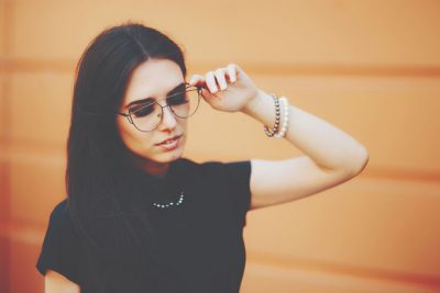 12星座【クールな性格】ランキング　水瓶座は決して人とは馴れ合わないクールな一匹狼！