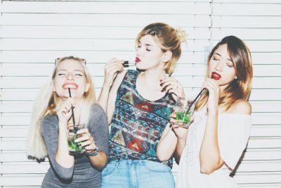 12星座【女同士が楽しい】ランキング　魚座は男子禁制の会で恋愛トーク！