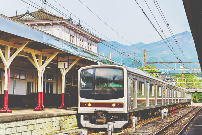 12星座【鉄道マニア】ランキング　水瓶座は「撮鉄」素質アリ、列車写真をSNSへ投稿！