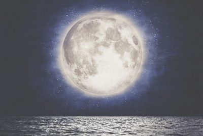 11/23は双子座満月　古い思い込みを手放そう！